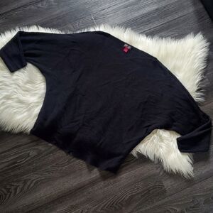 Vince camuto black bat wing sweater